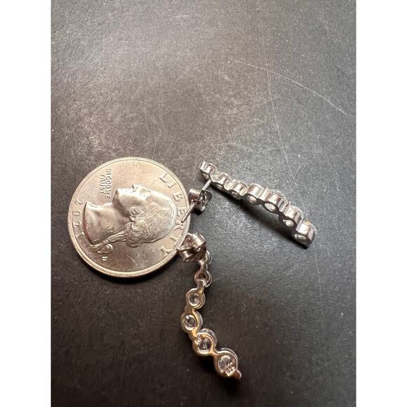 Curvy CZ earrings in 925 sterling silver - Picture 4 of 7